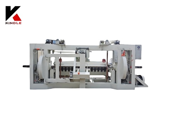  Máquina de centrado de husillo de precisión con carga automática