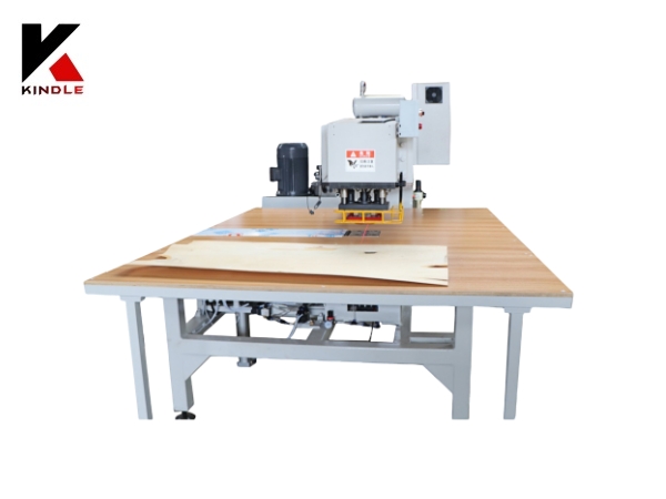  Reparación manual de la máquina de chapa de piel de madera