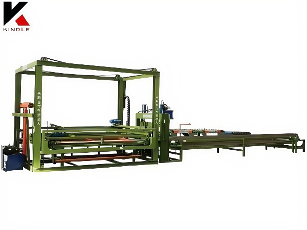 Línea de apilamiento de chapa de madera contrachapada automática avanzada para la optimización eficiente de la producción y la producción de paneles