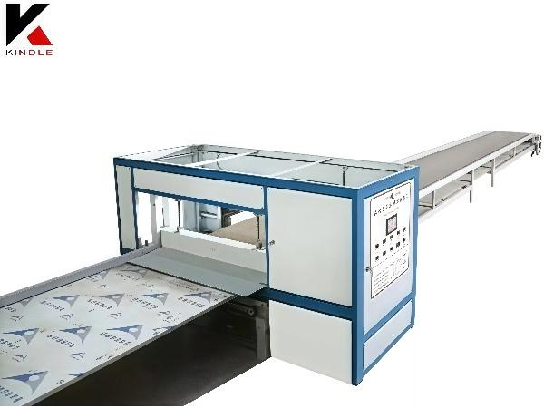 Sistema de colocación de madera contrachapada de chapa CNC de promoción para la producción de madera contrachapada de pavimento